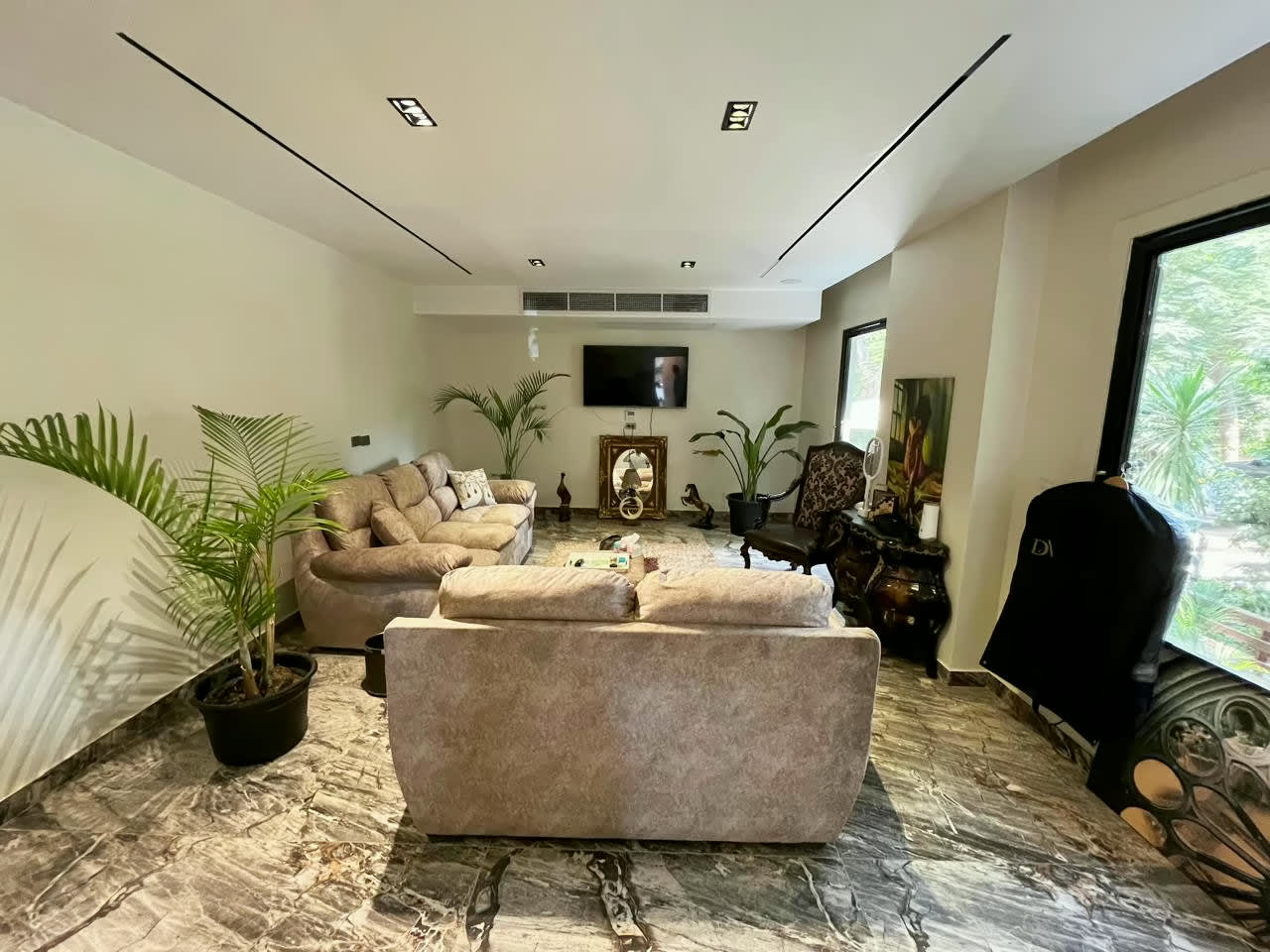 Ground Floor for rent in Sarayat – photo 2 – 120 m² | T3706