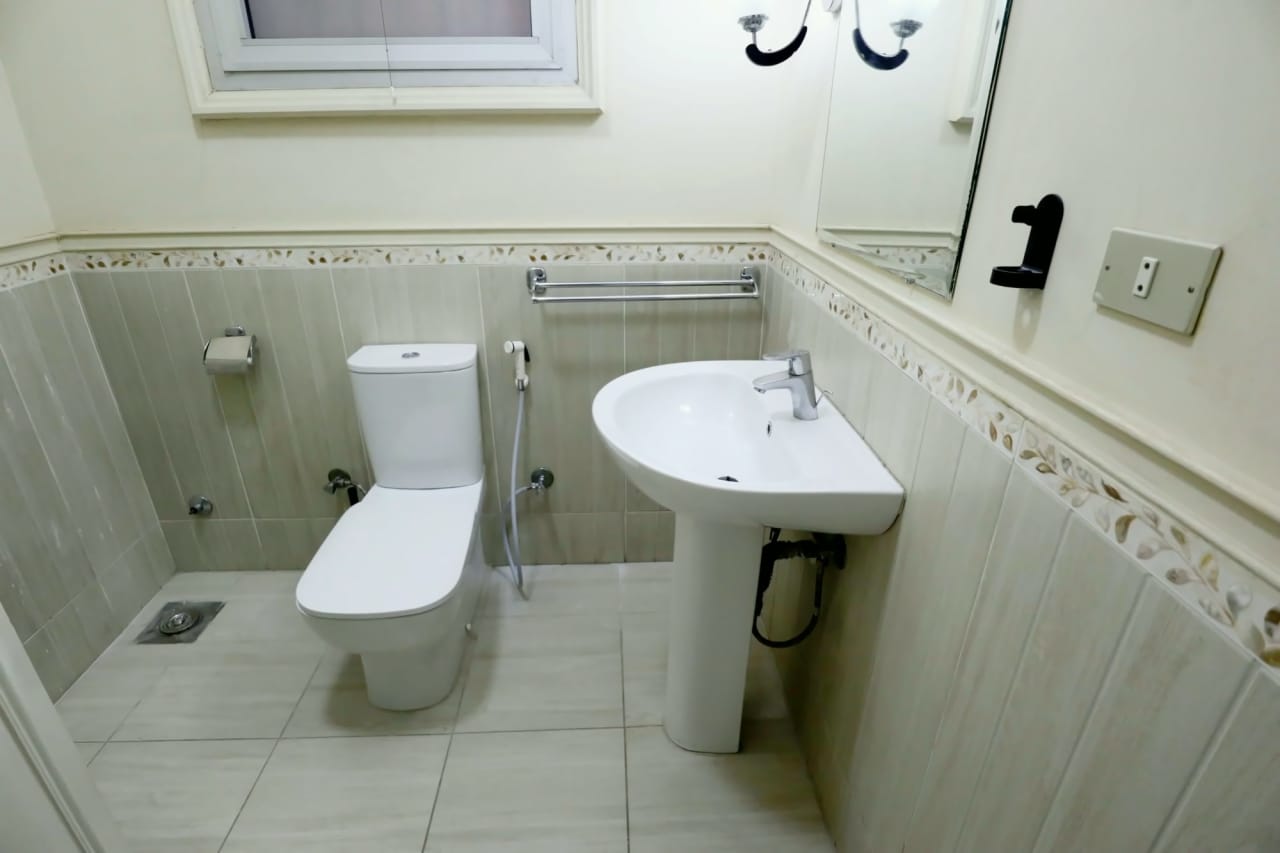 Apartment for rent in Sarayat – photo 9 – 200 m² | T1595