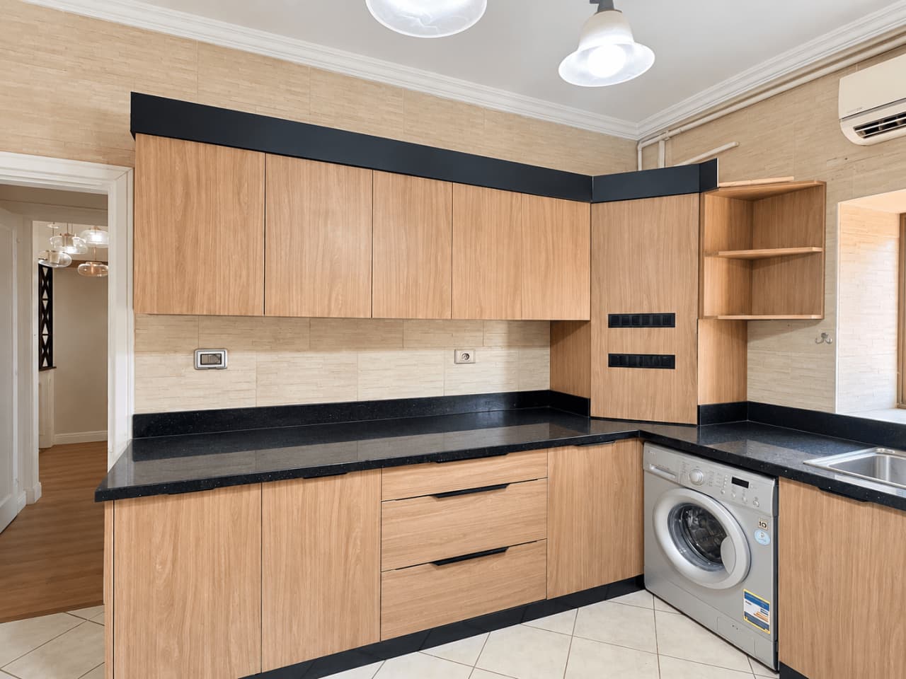 Penthouse for rent in Sarayat – photo 6 – 300 m² | T1176