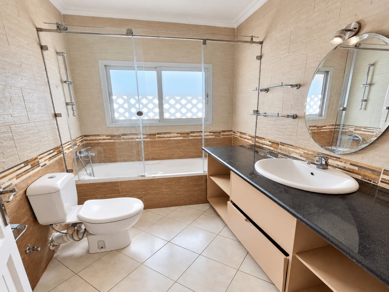Penthouse for rent in Sarayat – photo 9 – 300 m² | T1176