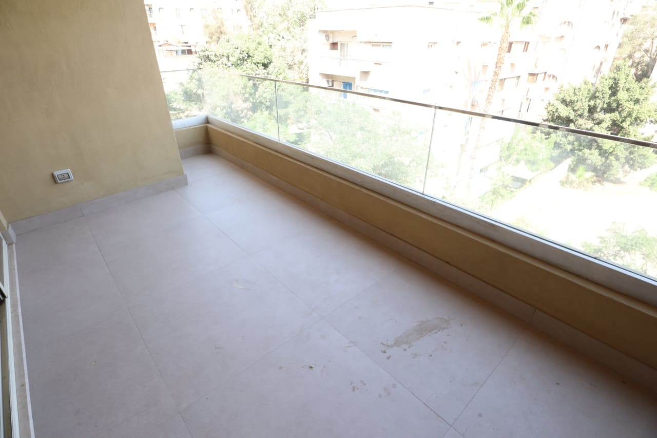 Apartment for rent in Sarayat – photo 3 – 350 m² | T3816