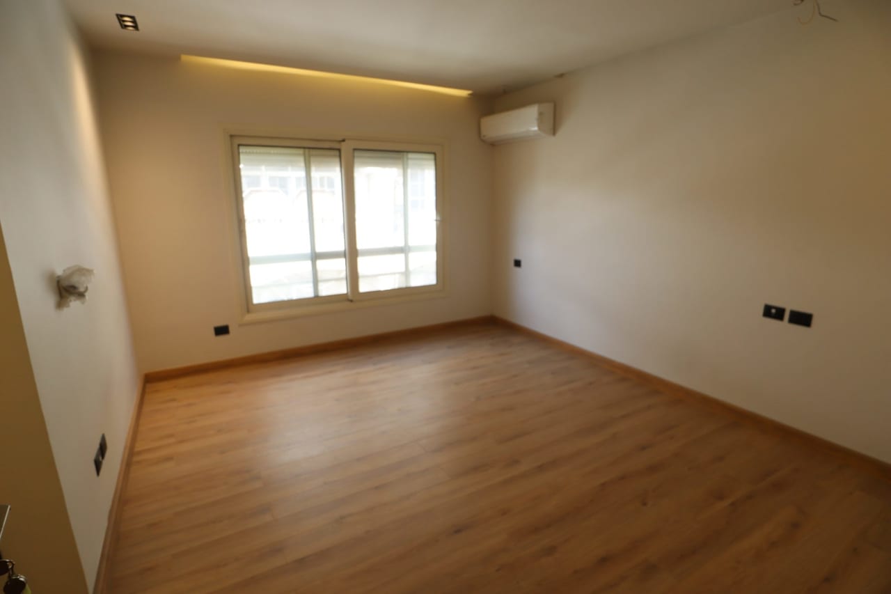 Apartment for rent in Sarayat – photo 6 – 350 m² | T3816