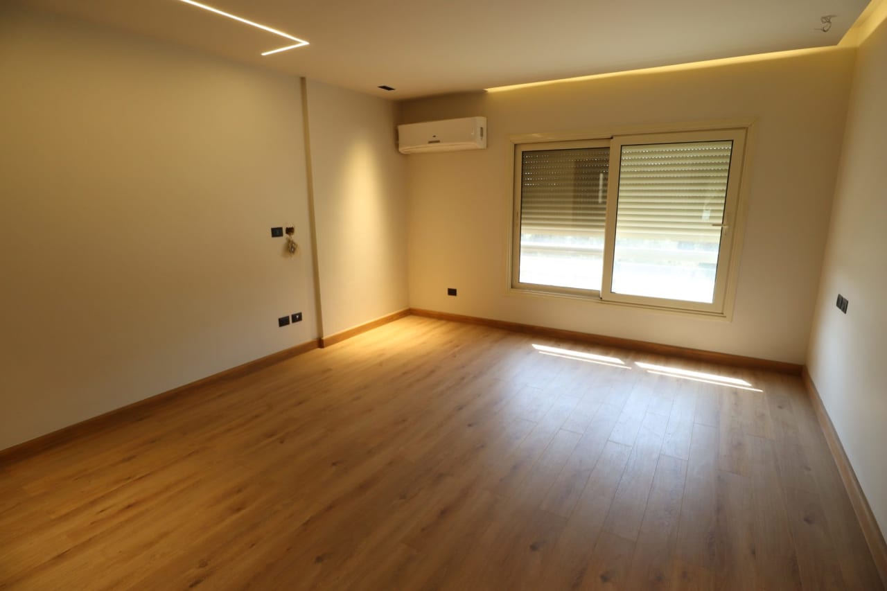 Apartment for rent in Sarayat – photo 8 – 350 m² | T3816