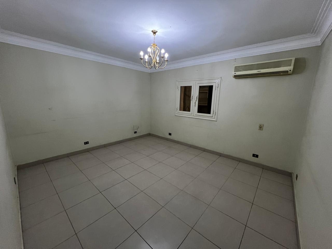 Office for rent in Sarayat – photo 6 – 250 m² | RE1686