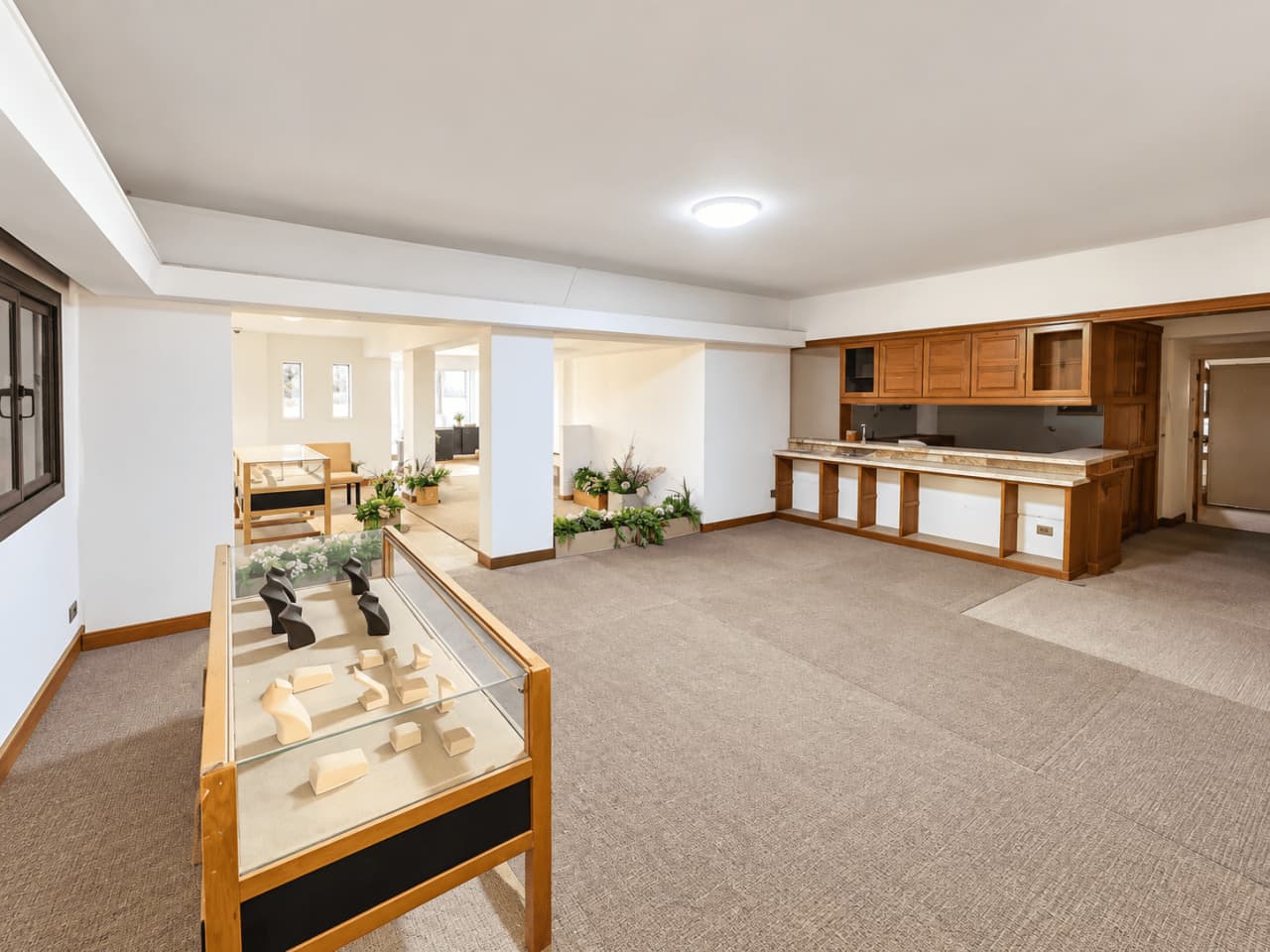 Office for rent in Degla – photo 4 – 450 m² | RE1685