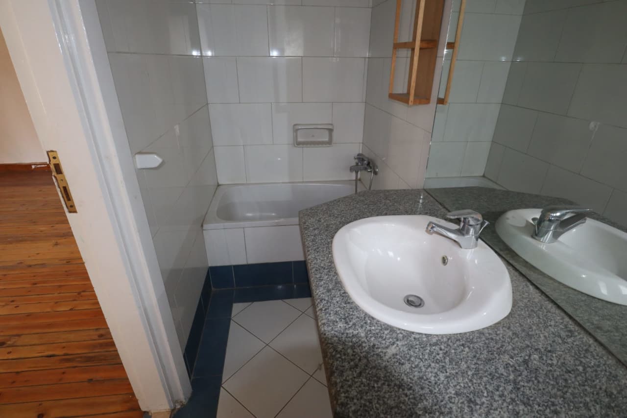 Villa for rent in Sarayat – photo 9 – 400 m² | T931