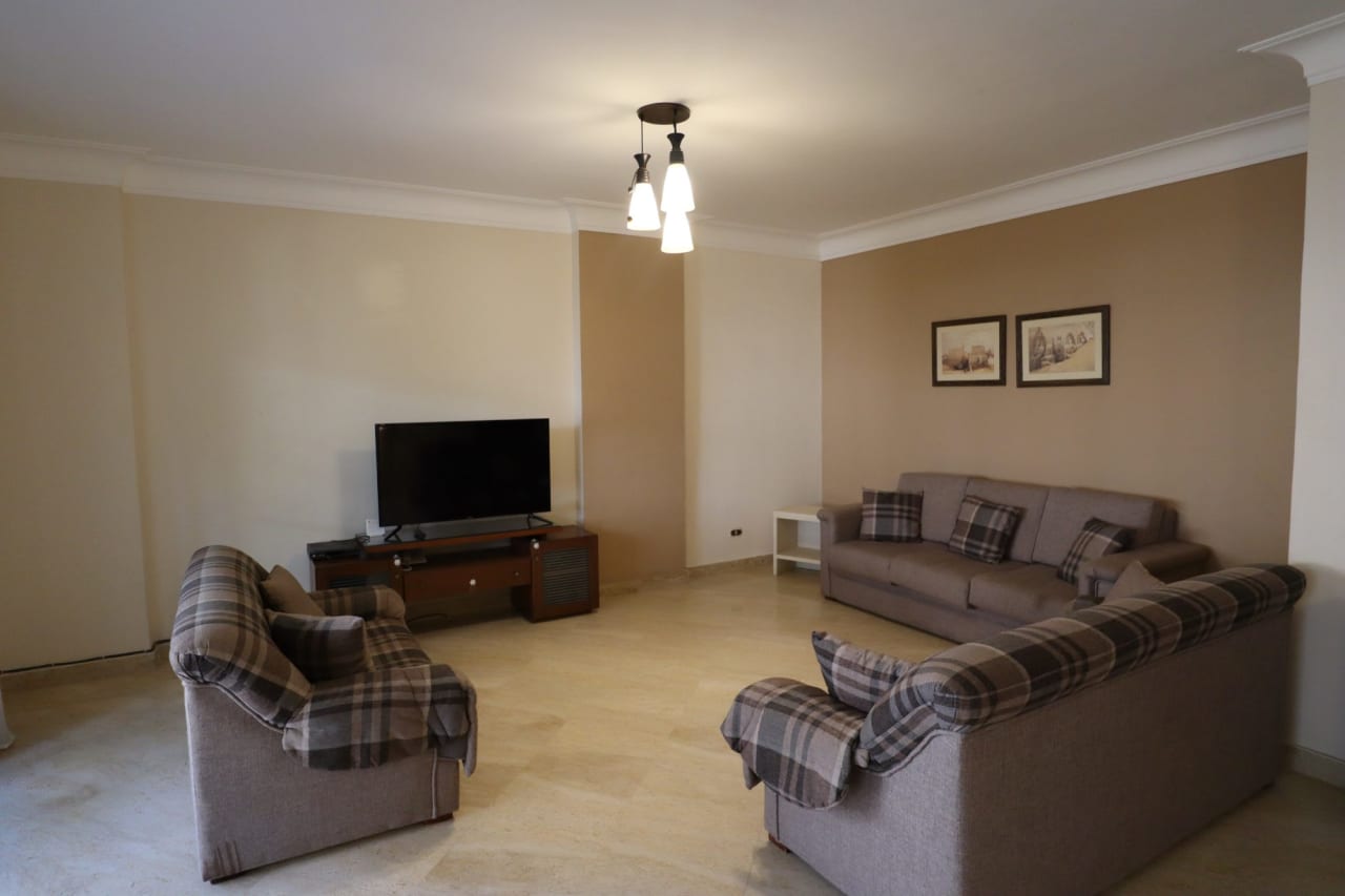 3-bedroom apartment for rent in Sarayat – photo 1 – 180 m² | 33159