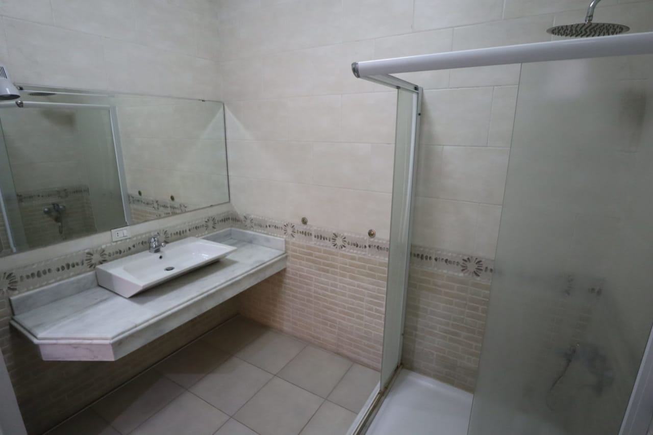 Penthouse for rent in Sarayat – photo 7 – 300 m² | T453