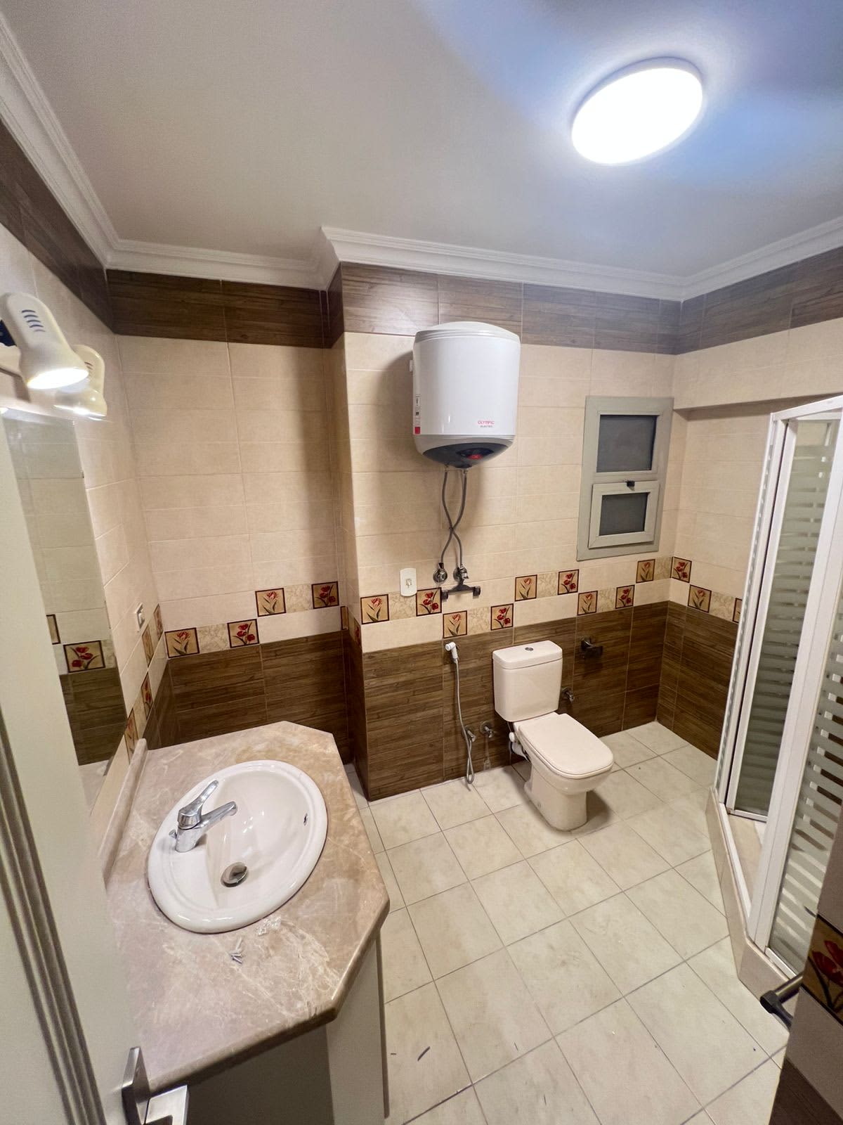 Ground Floor in Sarayat – Photo 12 Ground Floor for rent in Sarayat – photo 12 – 400 m² | 6823