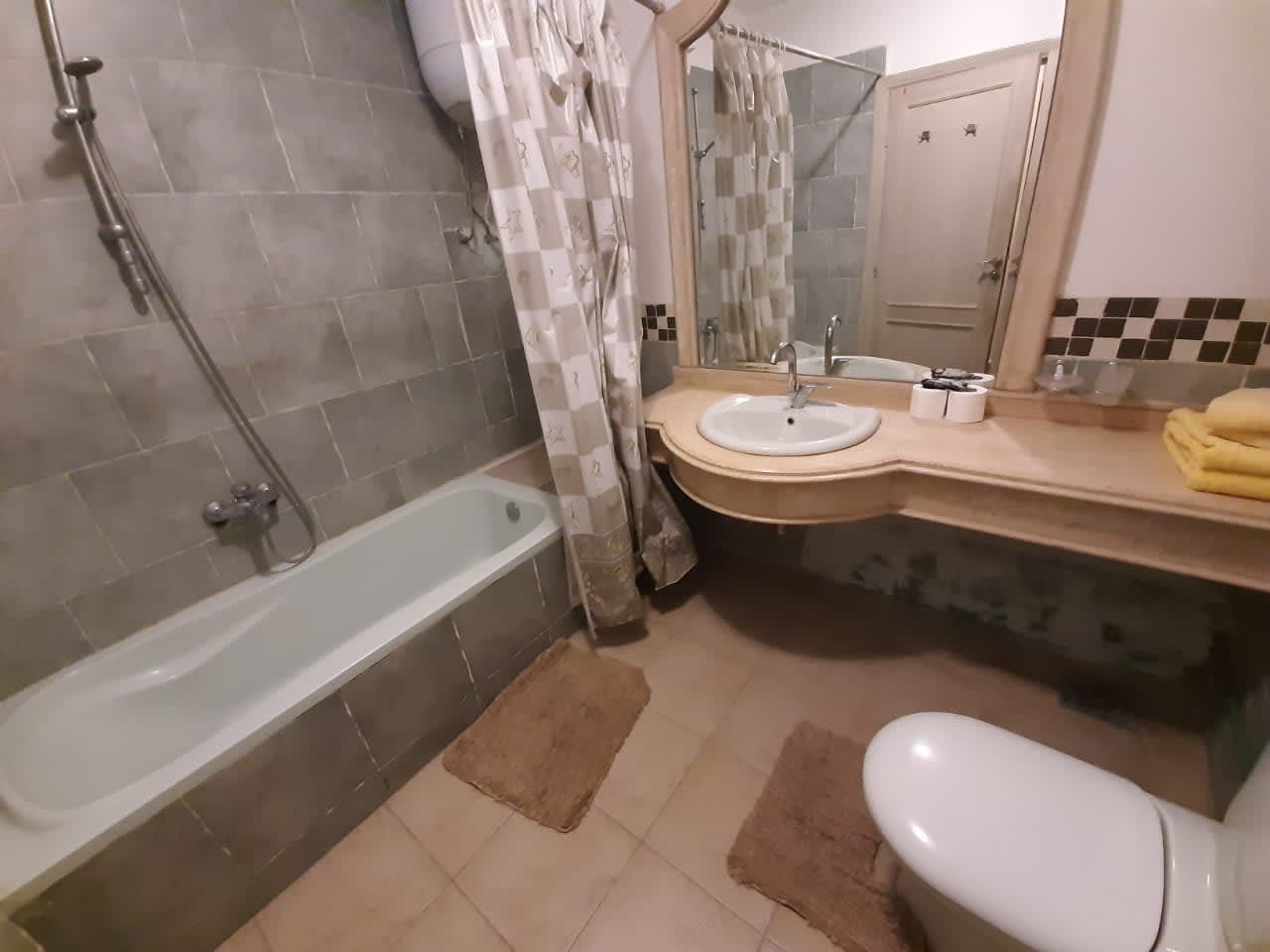Apartment for rent in Sarayat – photo 9 – 280 m² | 33698