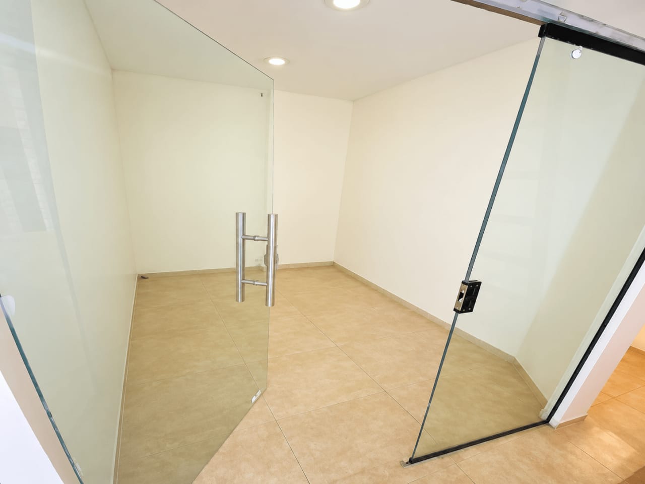 Office for rent in New Cairo – photo 3 – 400 m² | RE1757