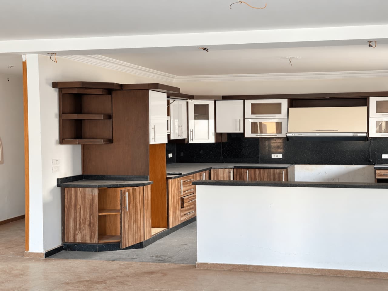 Office for rent in First Settlement – photo 8 – 350 m² | RE1775