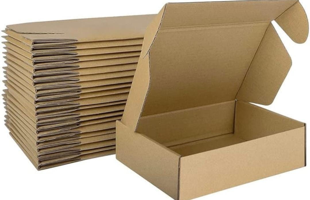 A5 Size Self Locking Corrugated Box 21x15x8 cms product image