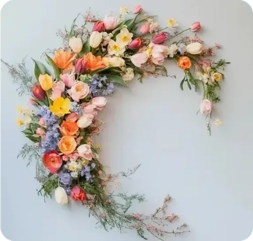Crescent wedding flowers