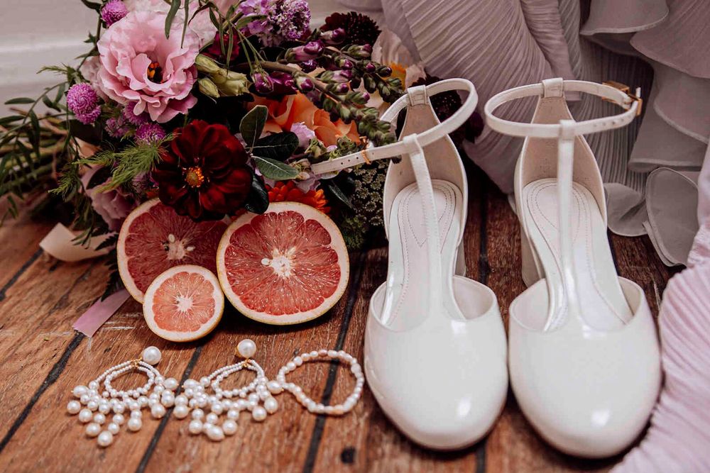 Helen & Tiernan wedding photo