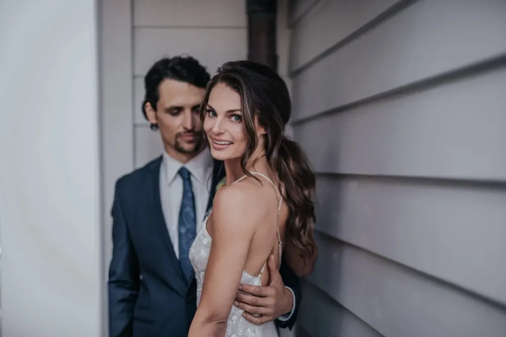 Byron bay beach wedding photo
