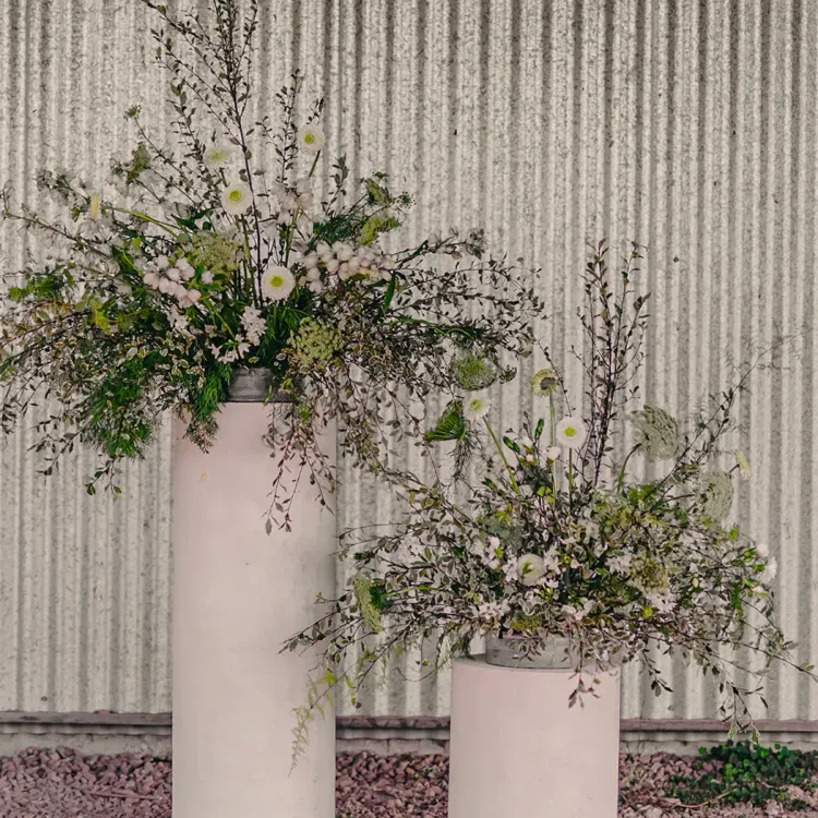 Ceremony wedding flowers