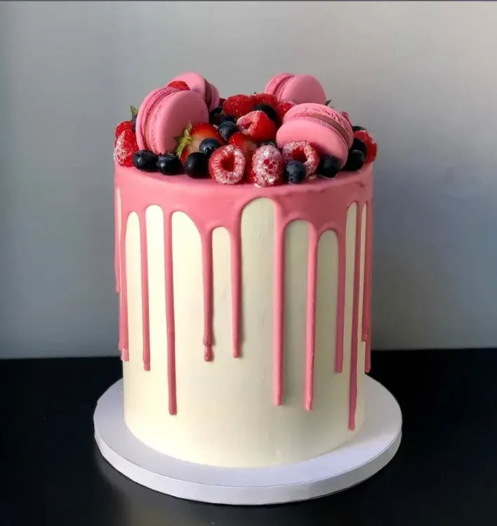 Drip Wedding Cake wedding cake