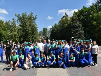 Депутаты-единороссы приняли участие в открытии второй смены молодежного экологического лагеря «Чистый город»
