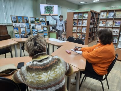 Тучковцам рассказали, как украсить лианами свой сад