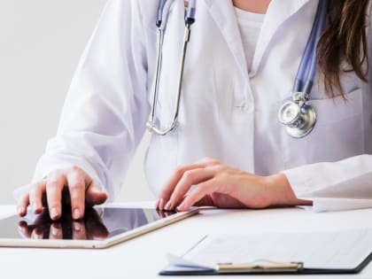 В Подмосковье теперь можно записать детей на медкомиссию через госуслуги