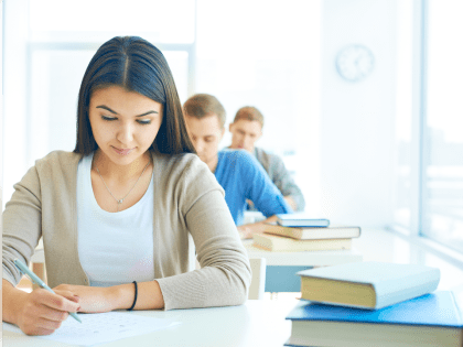 Родители Домодедова попробуют сдать ЕГЭ: акция пройдет 14 марта