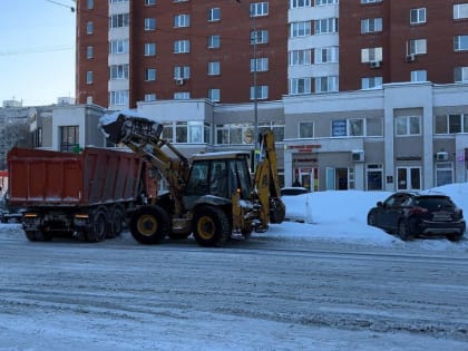 Дорожные службы Коломны продолжают устранять последствия циклона «Ольга»