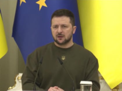 Обстановка в Донбассе остается крайне сложной, заявил Зеленский