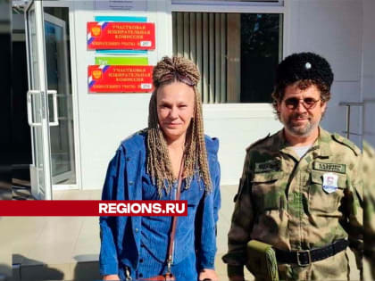 Полицейские и казаки следят за выборами в Власихе