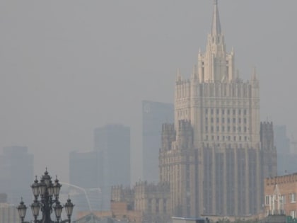 РФ закрывает въезд для 77 американцев из-за спонсирования неонацистского режима