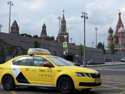 Депутат Даванков предложил проверять московских таксистов на знание города