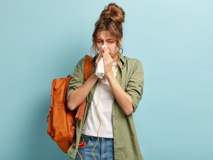 Иммунолог напомнила, что сезонная аллергия может развиться в любом возрасте