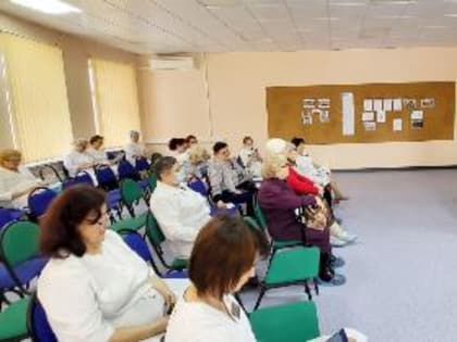 В поликлинике №1 прошло занятие школы здоровья об артериальной гипертонии