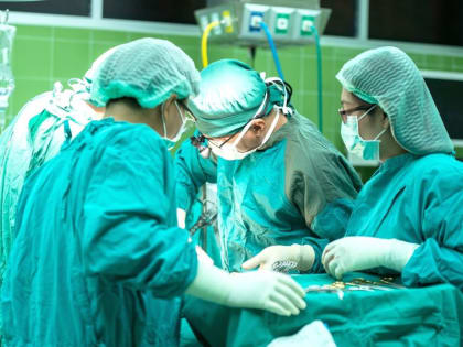 Врачи больницы имени Вересаева спасли пациентку с разрывом аневризмы