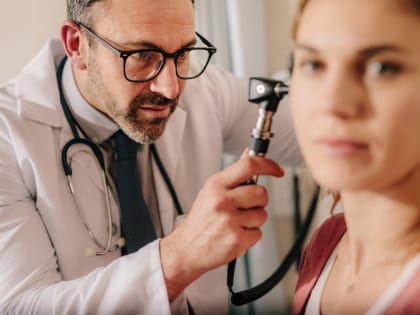 Лор Зайцев: Затруднение носового дыхания и сильный храп — основные симптомы аденоидов