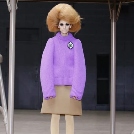 Es ist hip, Hausfrau zu sein: Der «Tradwife»-Trend auf dem Laufsteg