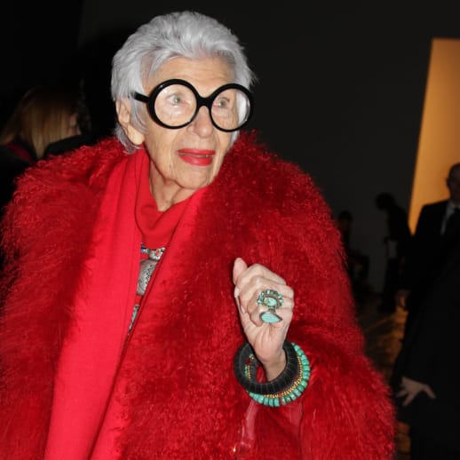 Unsere Begegnung mit Stil-Ikone Iris Apfel (†102): «Ich habe die Chancen gepackt, wenn sie sich boten»