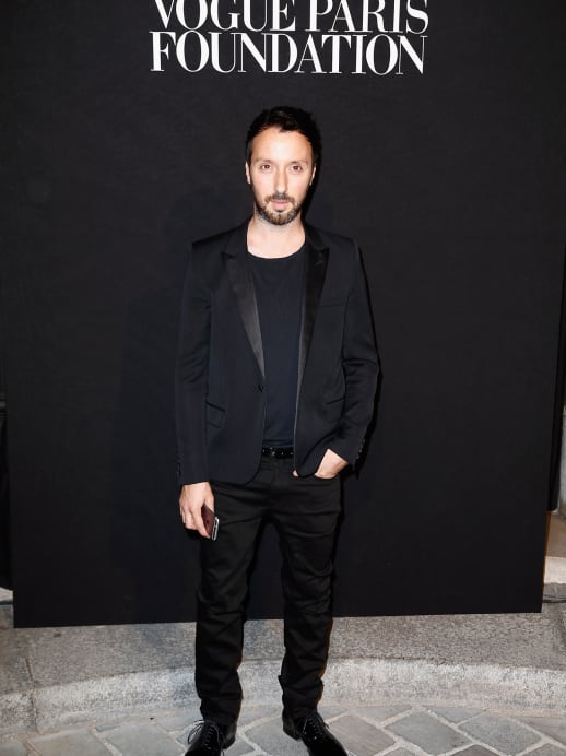 Was Sie über Anthony Vaccarello wissen müssen