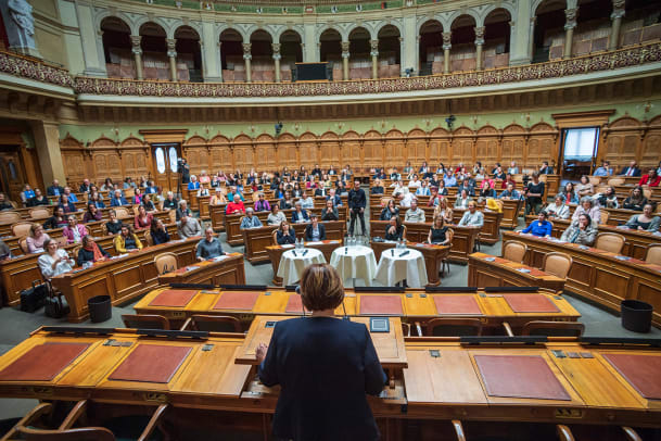 Die Frau gehört ins Haus