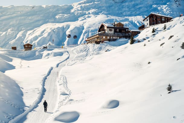 Weisse Stille: Hamilton Lodge auf der Belalp VS