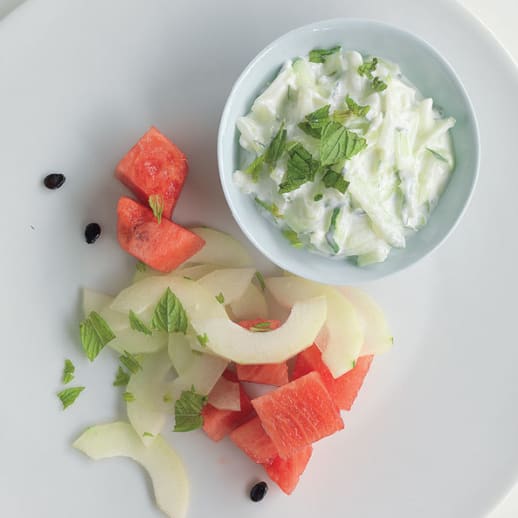 Melonensalat mit Gurkendip