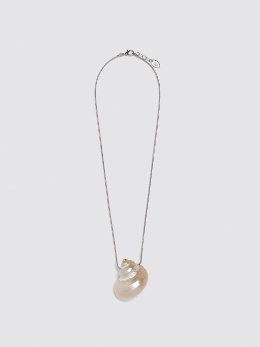 Diesen Sommer tragen wir Muscheln und Perlen