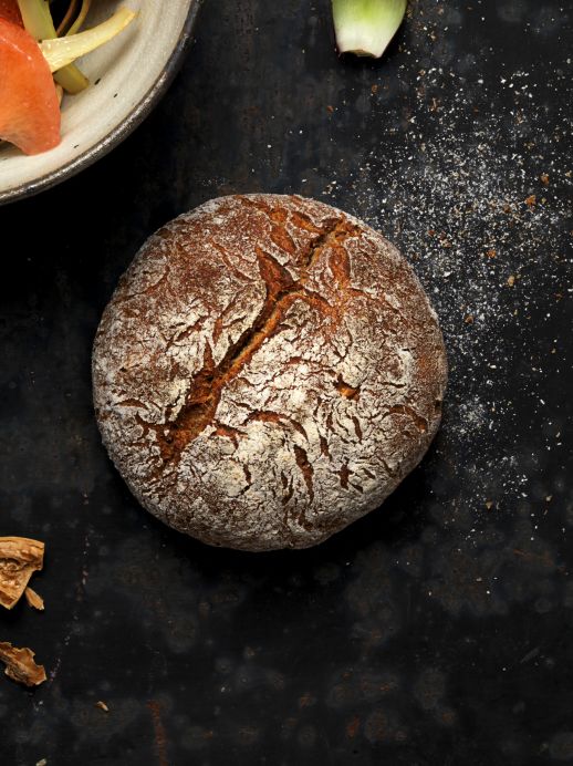 Rezept: Baumnuss-Brot backen
