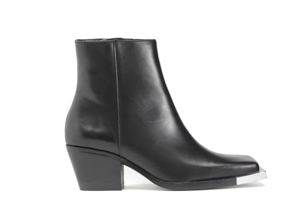7 moderne Biker Boots für den Herbst