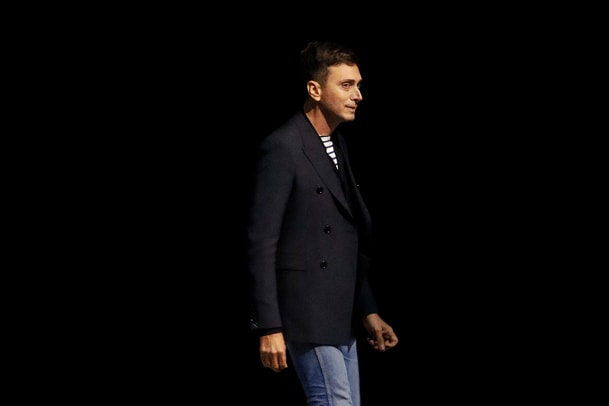 Hedi Slimane verärgert Modewelt