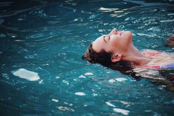 Wasserfestes Make-up für heisse Tage
