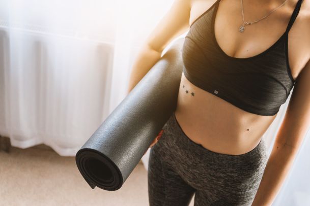 Fünf Youtube-Channels für Wohnzimmer-Yogis