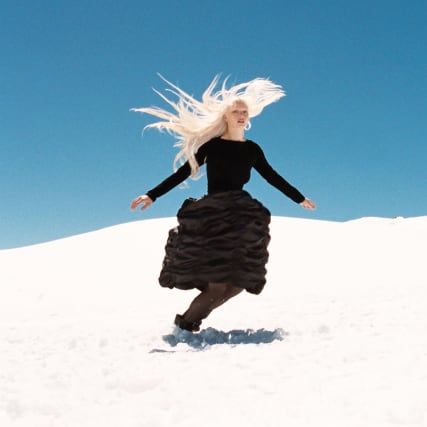 Black and Light: Schwarze Looks zum Nachshoppen
