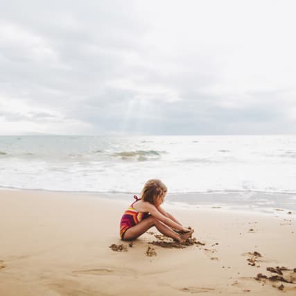 Introvertierte Kinder: Was tun, wenn mein Kind wenig Anschluss hat?