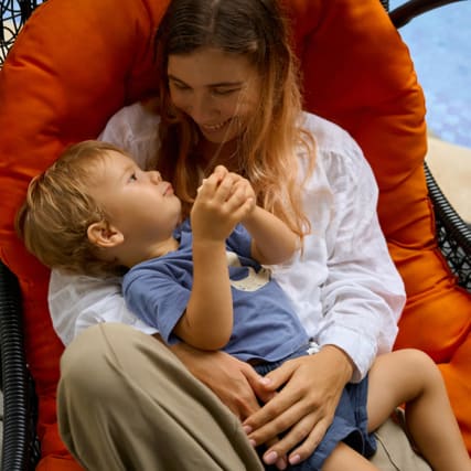 3 Vorurteile über Alleinerziehende, die nerven